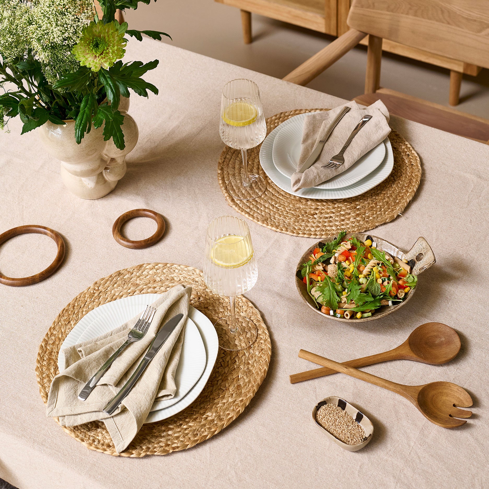 Auri Salatbesteck aus Akazienholz